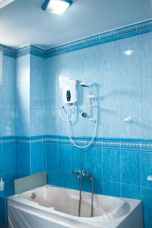 נה טראנג Vivid Seaside Homestay מראה חיצוני תמונה